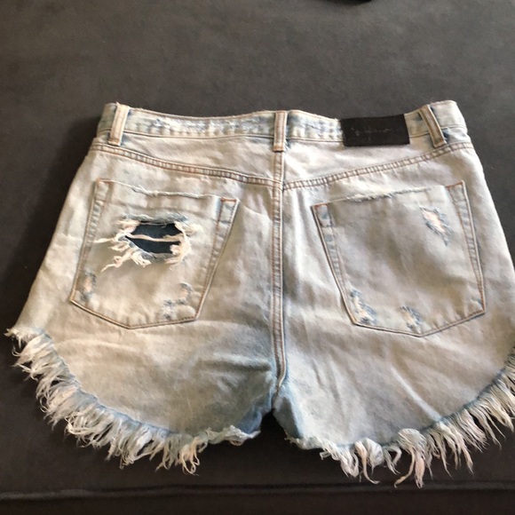 One Teaspoon Outlaws Shorts - Picture 2 of 3